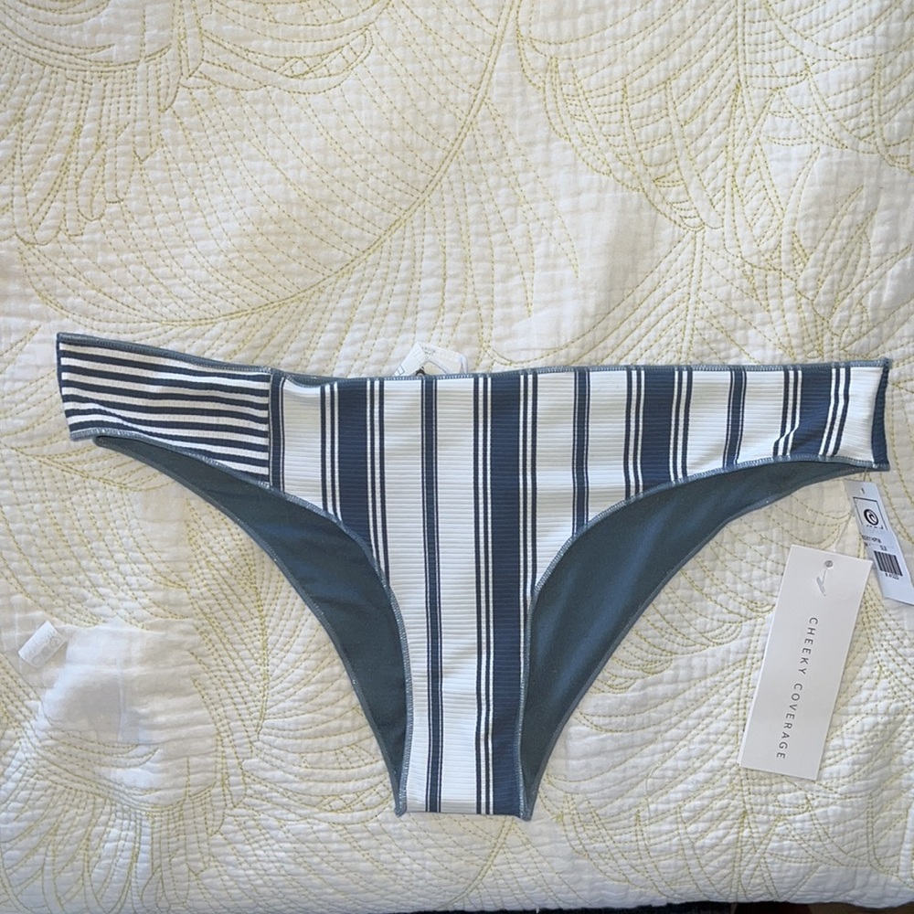 NWT Rip Curl bikini bottom
